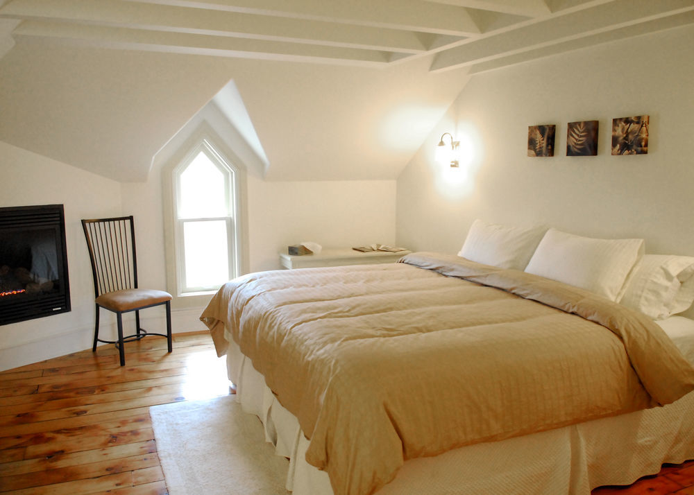 St Andrew Suites Fergus Екстер'єр фото